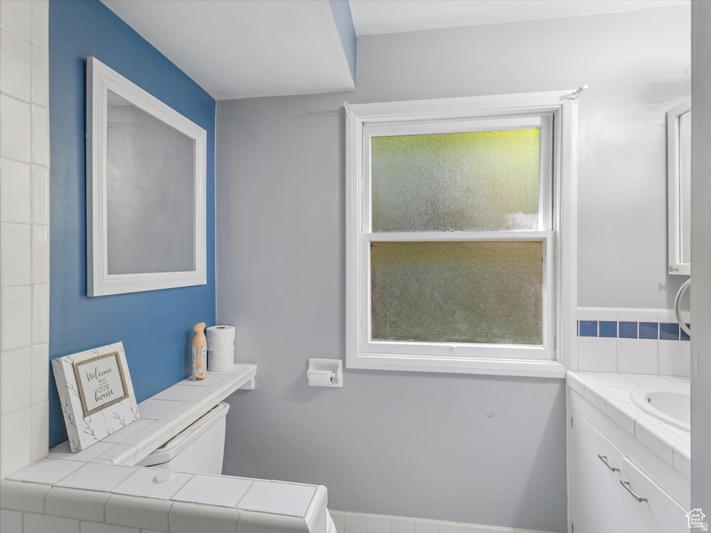 1815 E HILLCREST AVE Salt Lake City, UT 84106