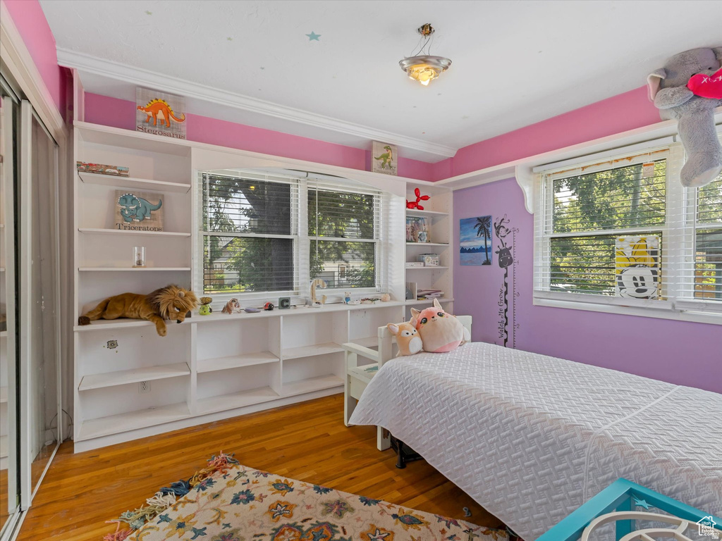 1815 E HILLCREST AVE Salt Lake City, UT 84106