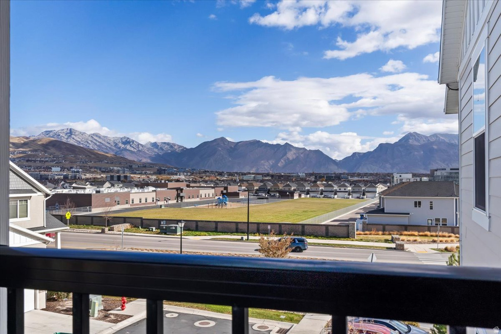 3647 W 2280 N #E304 Lehi, UT 84043