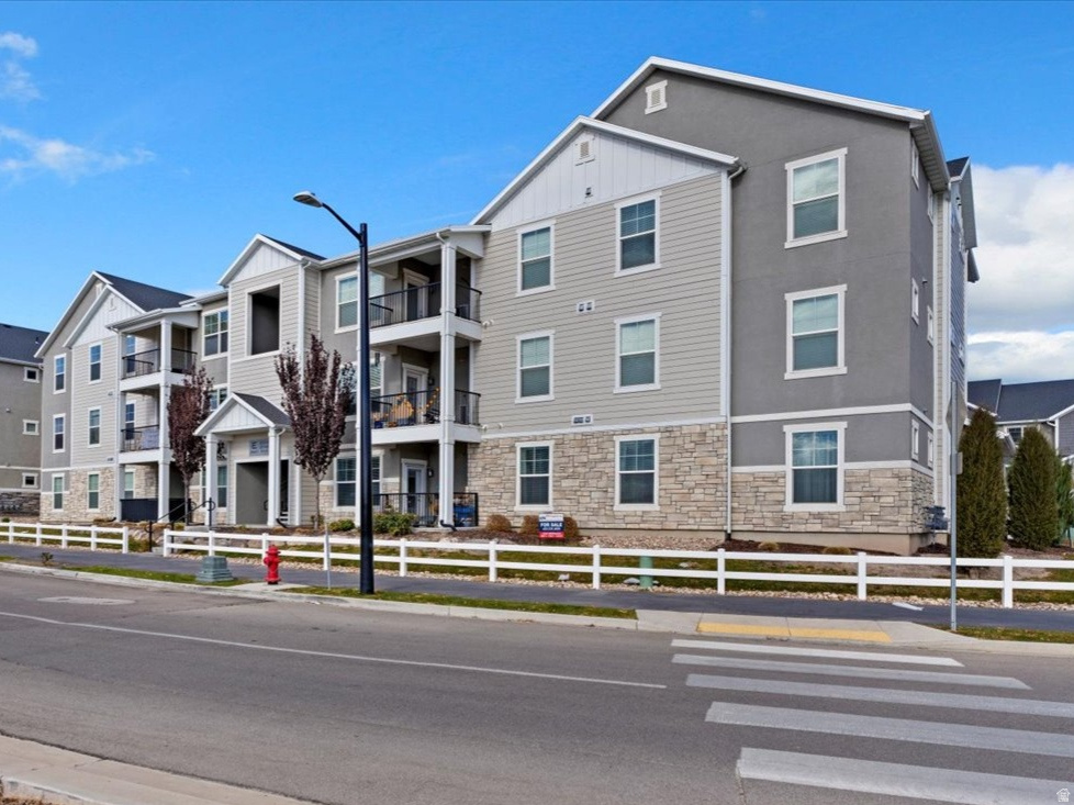 3647 W 2280 N #E304 Lehi, UT 84043
