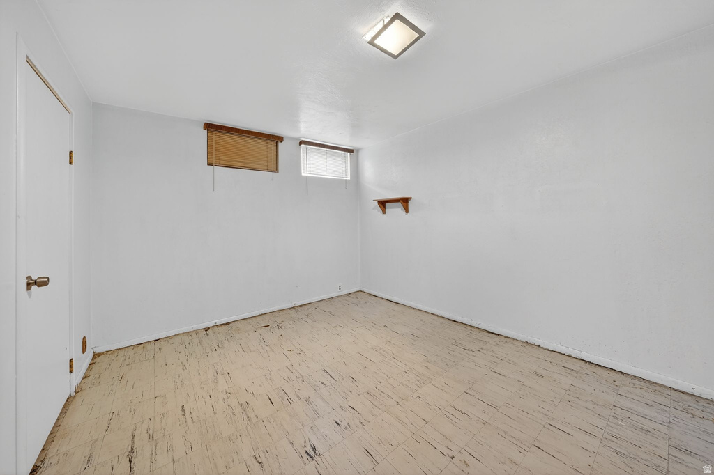 4477 PORTER AVE Ogden, UT 84403