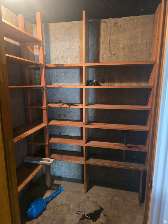 3835 S CLAUDIA ST West Valley City, UT 84120