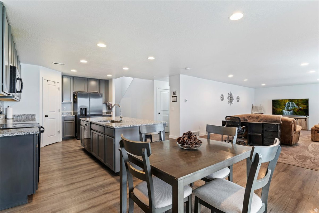 4276 W 6025 S Roy, UT 84067