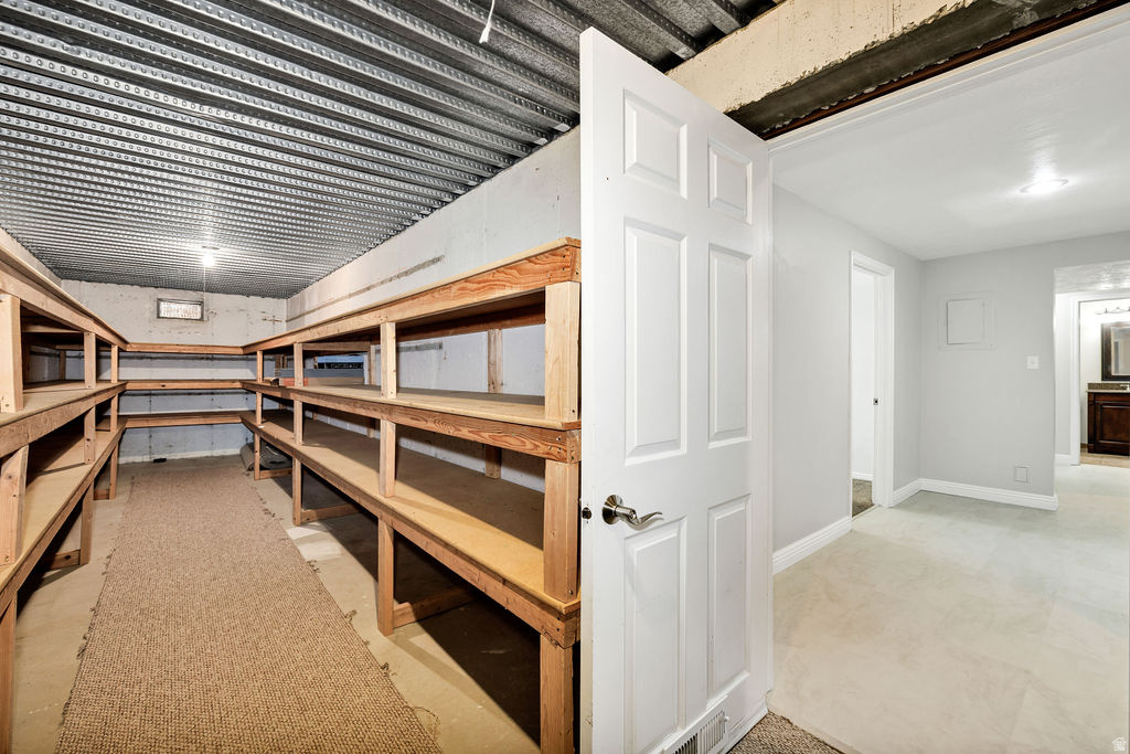 2009 N 150 E Centerville, UT 84014