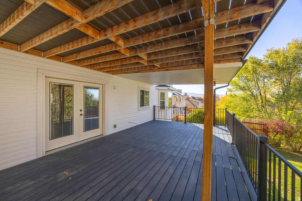 2009 N 150 E Centerville, UT 84014