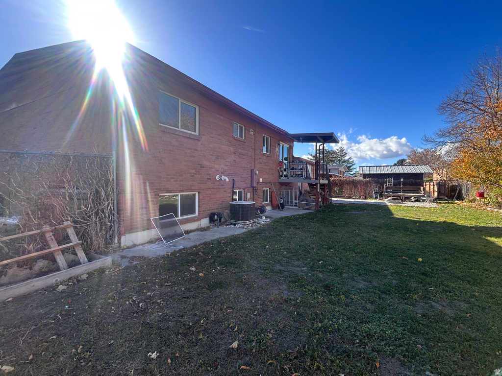 547 E PIONEER AVE Sandy, UT 84070