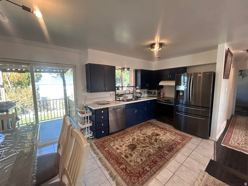 547 E PIONEER AVE Sandy, UT 84070