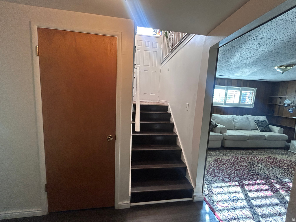 547 E PIONEER AVE Sandy, UT 84070