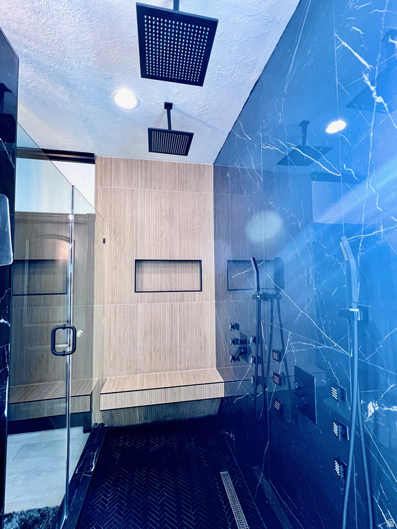 4433 DEVONSHIRE DR Bountiful, UT 84010