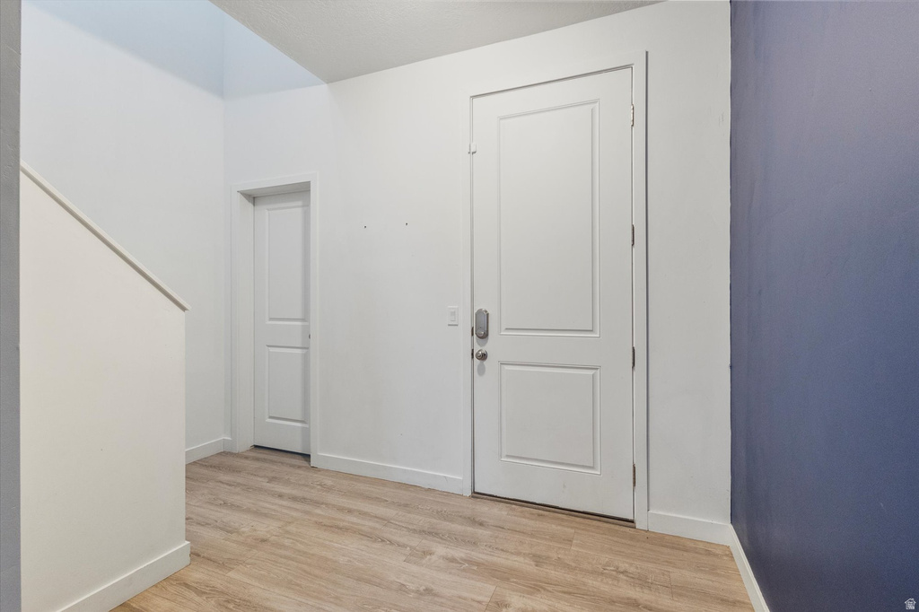 1546 W. PARKVIEW DR Syracuse, UT 84075