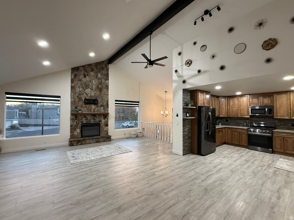 101 E REMBRANDT CIR Sandy, UT 84070