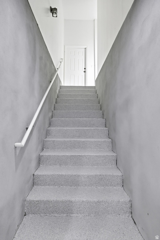 1605 MOUNTAIN RD Logan, UT 84321