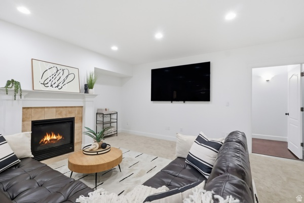 1605 MOUNTAIN RD Logan, UT 84321