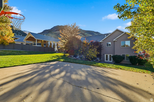 1605 MOUNTAIN RD Logan, UT 84321