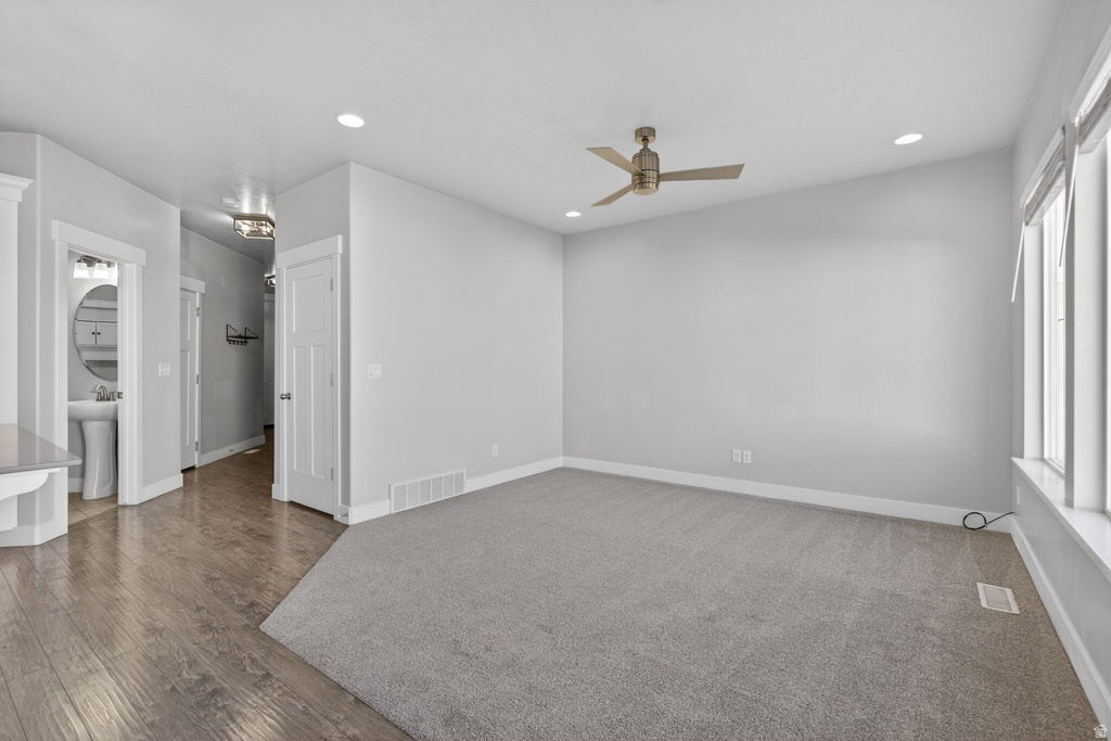 212 W WHITEWATER DR Vineyard, UT 84059