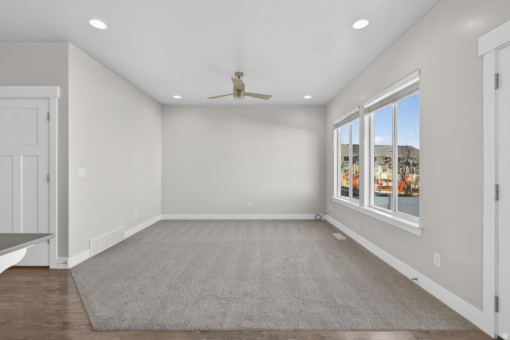 212 W WHITEWATER DR Vineyard, UT 84059