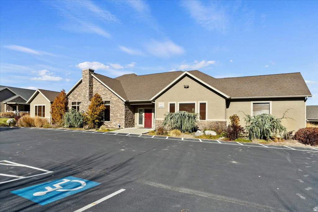 9252 S 2040 W #D West Jordan, UT 84088