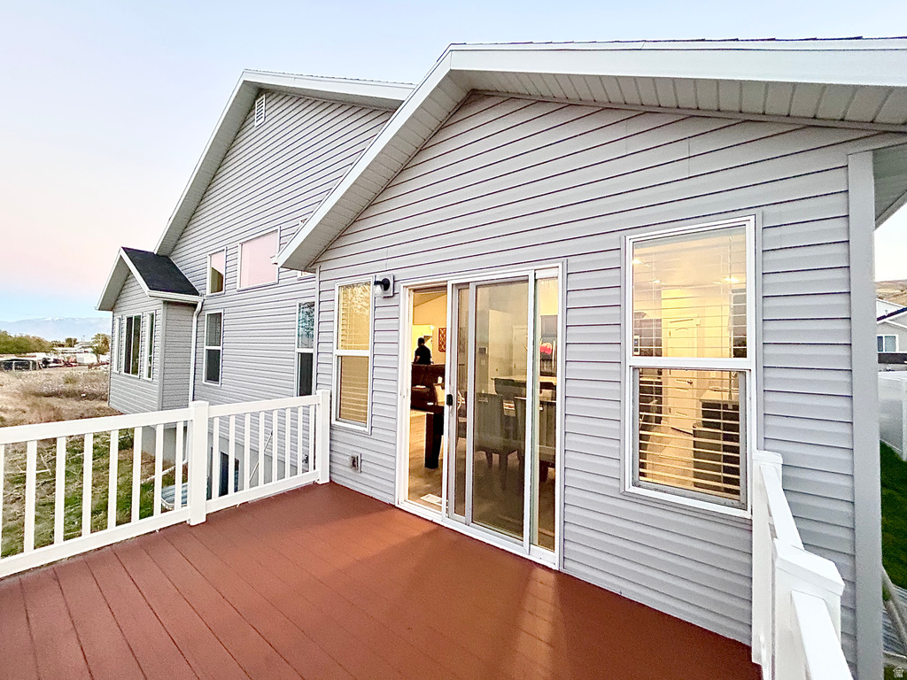 9024 W NEWHOUSE DR Magna, UT 84044