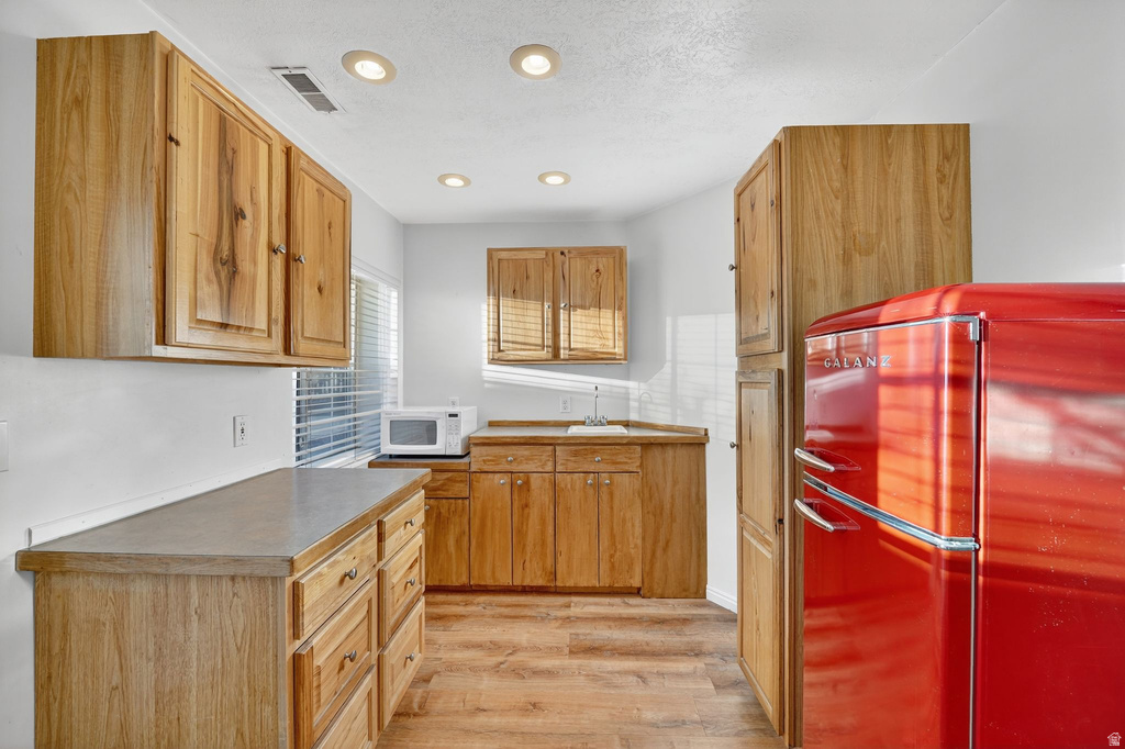 10172 S SNOW IRIS WAY Sandy, UT 84092
