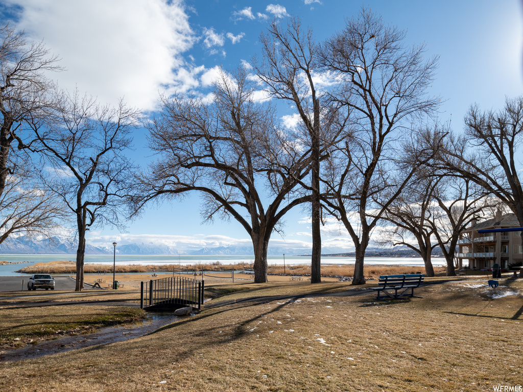 353 BAYSIDE DR Saratoga Springs, UT 84045