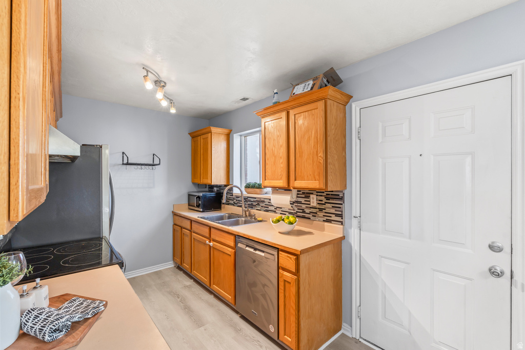 334 E 1000 N Spanish Fork, UT 84660