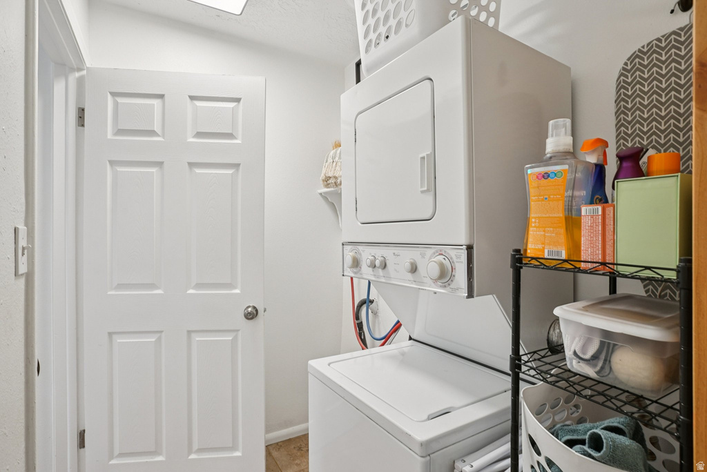 645 SWENSON AVE #3 Springville, UT 84663