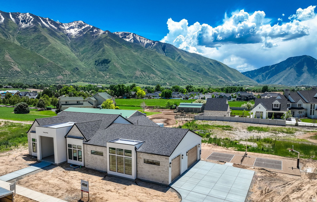 213 W 250 S Mapleton, UT 84664