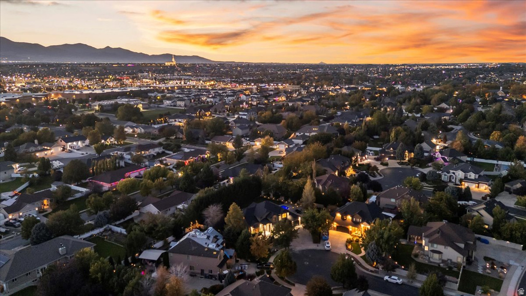 3376 W WATER CRESCENT PL South Jordan, UT 84095