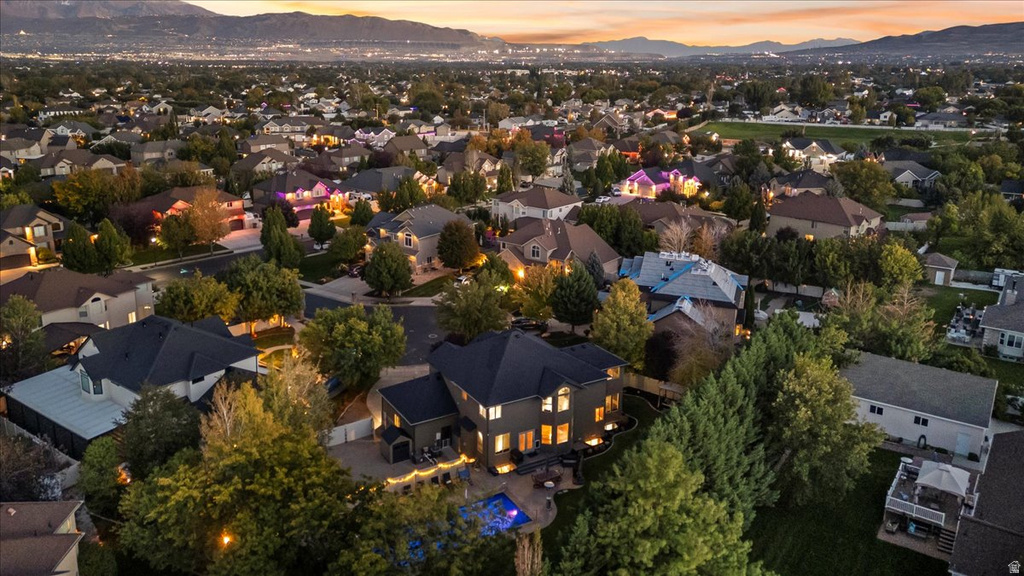 3376 W WATER CRESCENT PL South Jordan, UT 84095