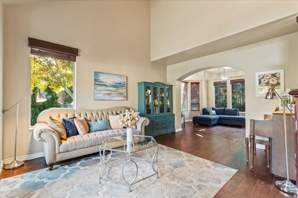 3376 W WATER CRESCENT PL South Jordan, UT 84095