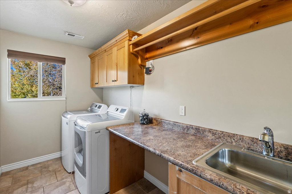 3376 W WATER CRESCENT PL South Jordan, UT 84095