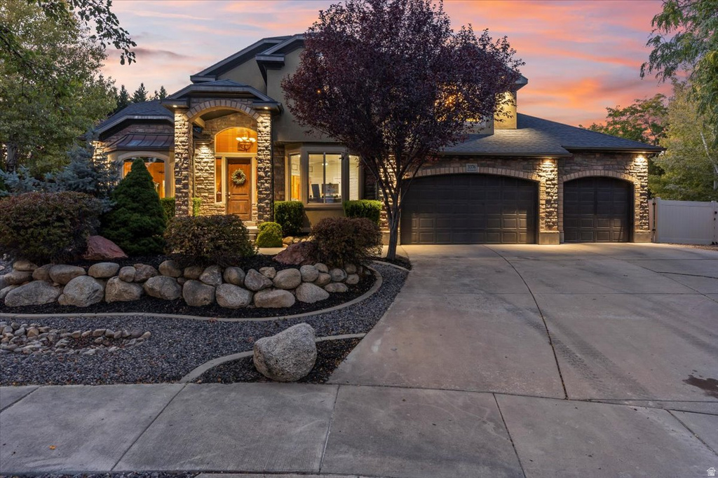 3376 W WATER CRESCENT PL South Jordan, UT 84095