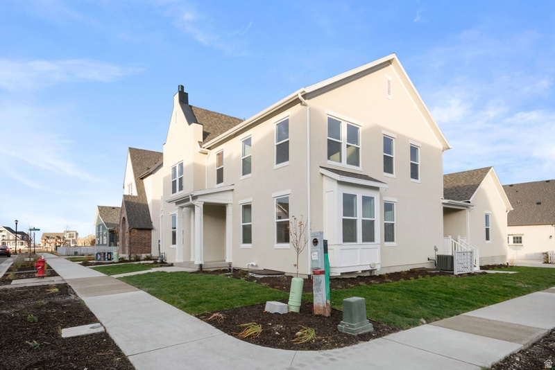 11569 S WATERCOURSE RD #101 South Jordan, UT 84009