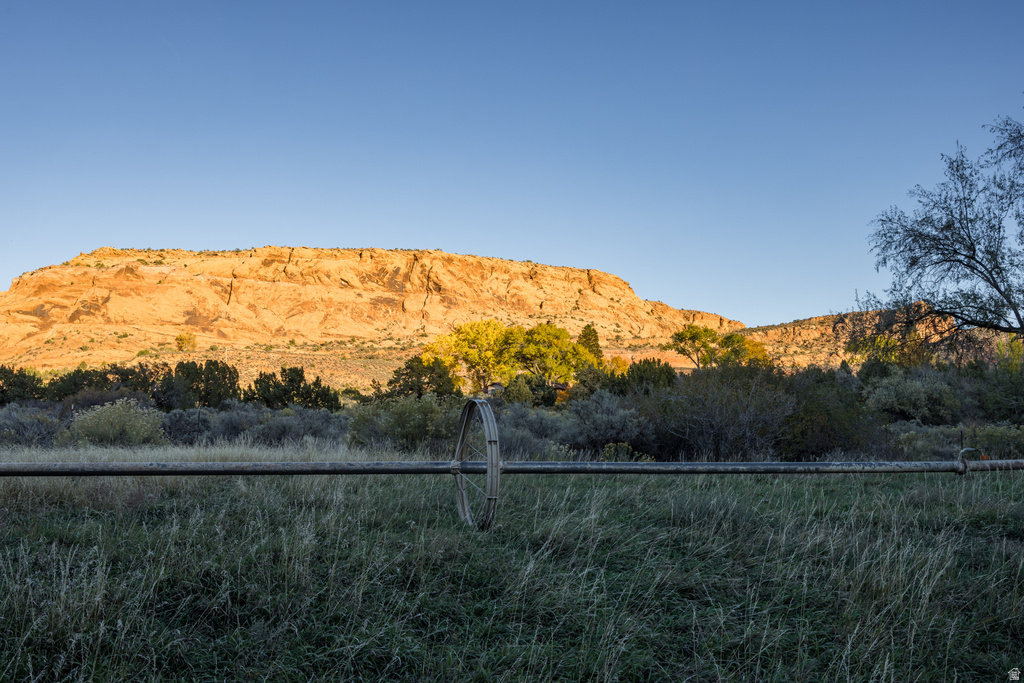 2927 S EAST BENCH RD Moab, UT 84532