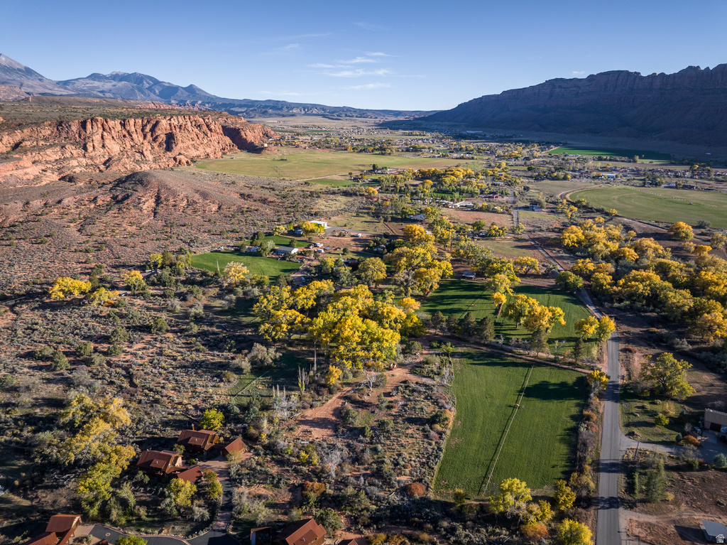 2927 S EAST BENCH RD Moab, UT 84532