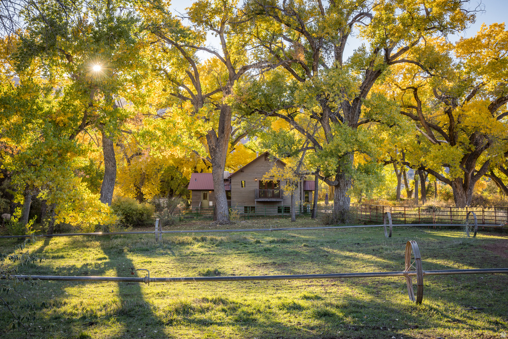 2927 S EAST BENCH RD Moab, UT 84532