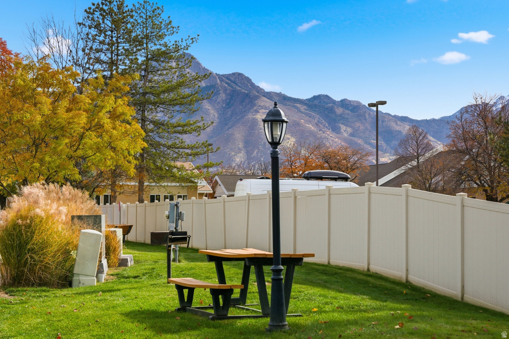 1388 E 4500 S Holladay, UT 84117