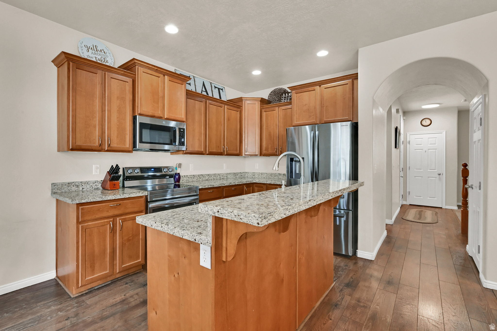 1064 DARCY DR North Salt Lake, UT 84054