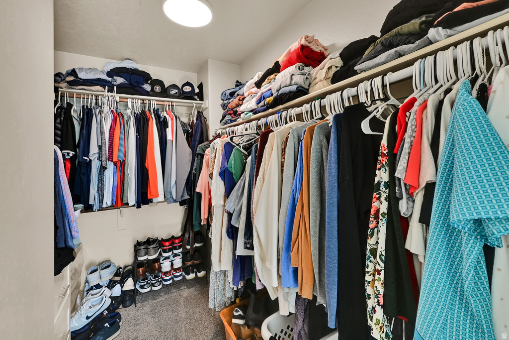 1064 DARCY DR North Salt Lake, UT 84054