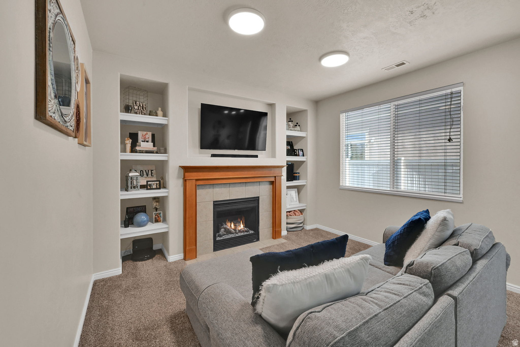 1064 DARCY DR North Salt Lake, UT 84054