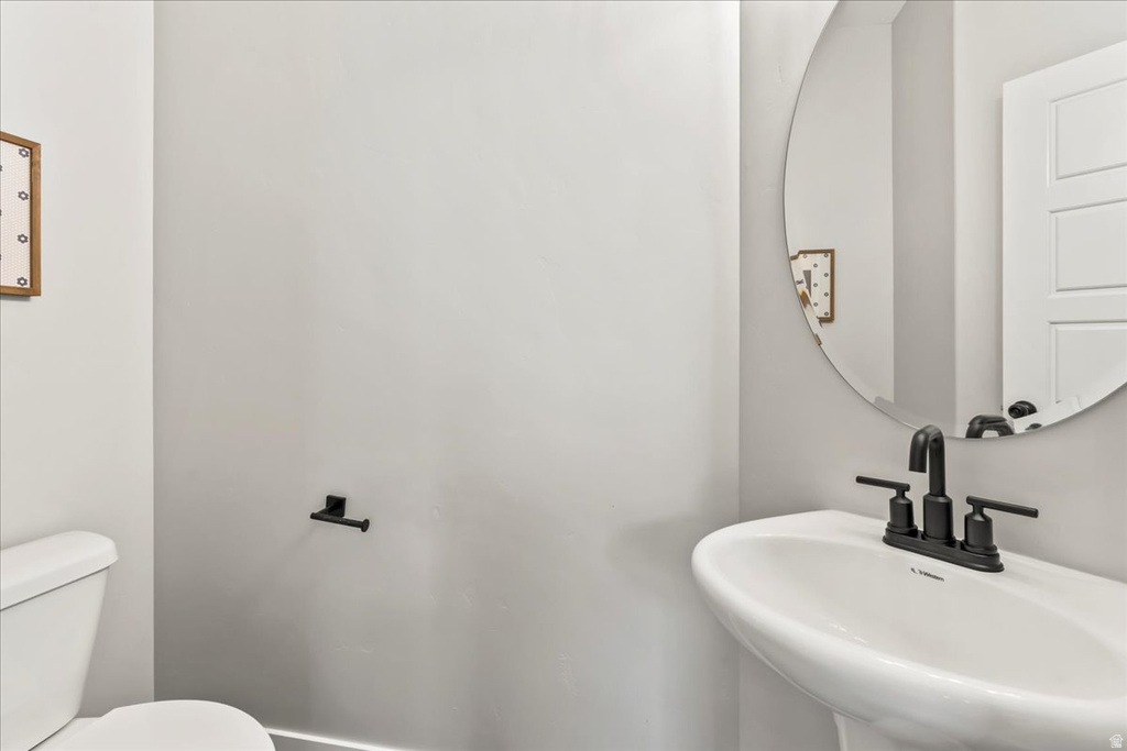 1538 W PISTON LN Bluffdale, UT 84065