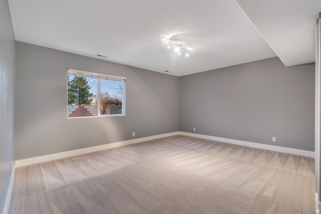 6732 W HUNTER VISTA CIR Salt Lake City, UT 84128