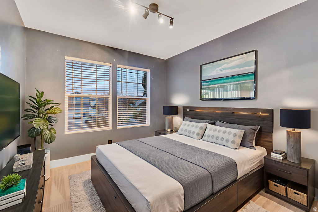 6732 W HUNTER VISTA CIR Salt Lake City, UT 84128