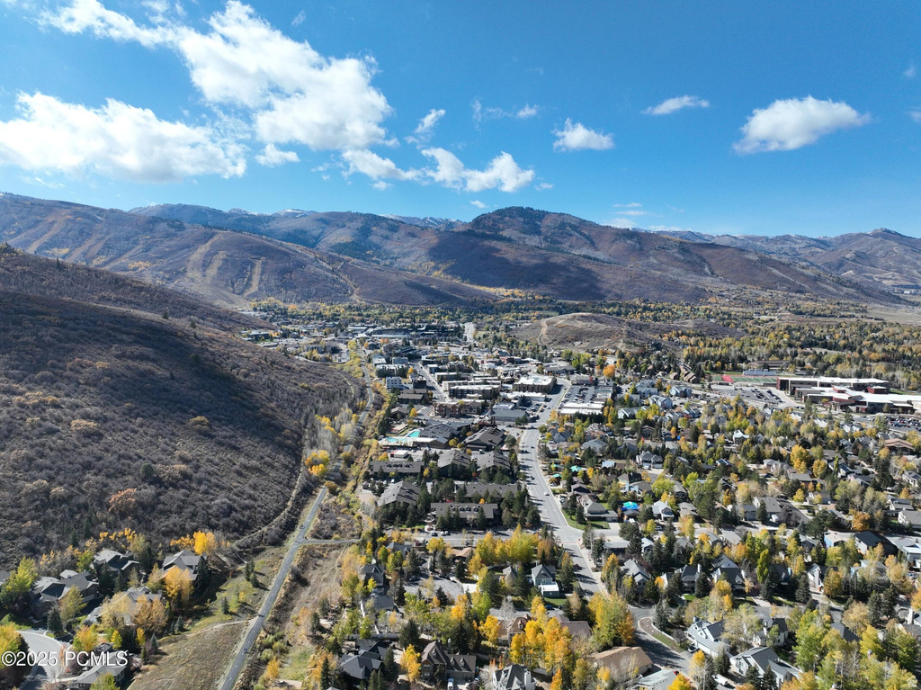 2285 SIDEWINDER DR #701 Park City, UT 84060