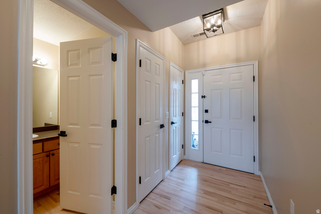 2213 E 2100 SO #3 Salt Lake City, UT 84109