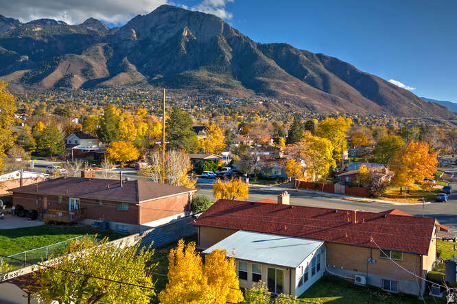 3131 E 3900 S Millcreek, UT 84124