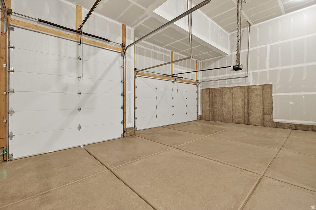 2761 N 3225 W #203 Plain City, UT 84404