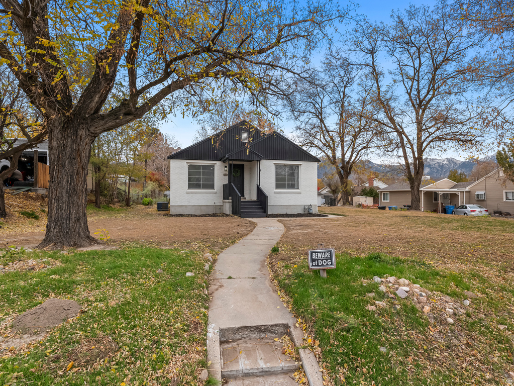 5245 S 900 E Murray, UT 84117