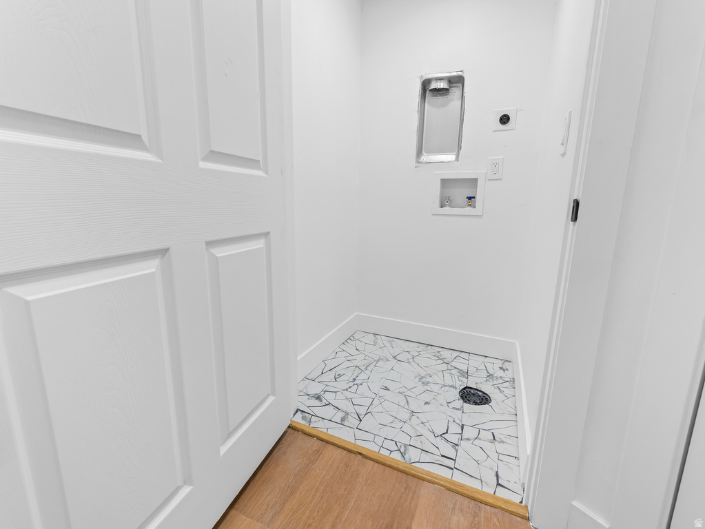 5245 S 900 E Murray, UT 84117