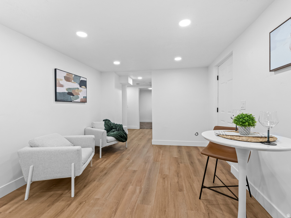 5245 S 900 E Murray, UT 84117